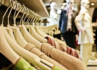 Czy opłaca się kupić PS5 w 2023? Czy opłaca się kupić PS5 w 2023?