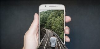 Jaki smartfon wybrać dla seniora?